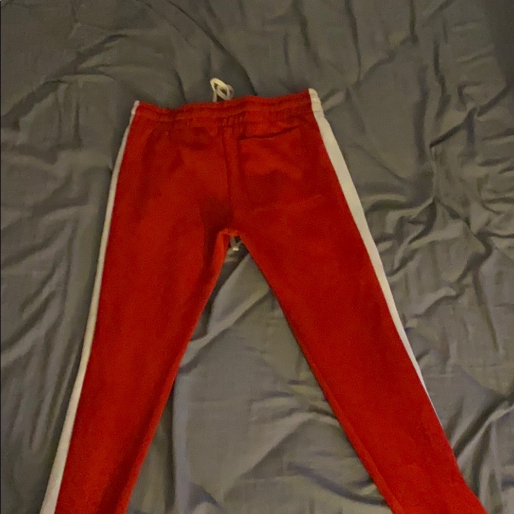 $10 - Picture 2 of 2